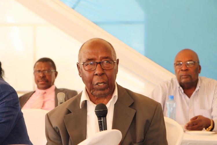 Prof A. Kungu speaking at the Award ceremony Prof . A. Kungu