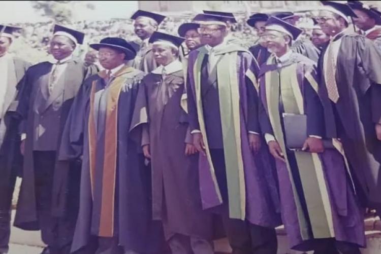 Uon Graduation, Prof in attendance